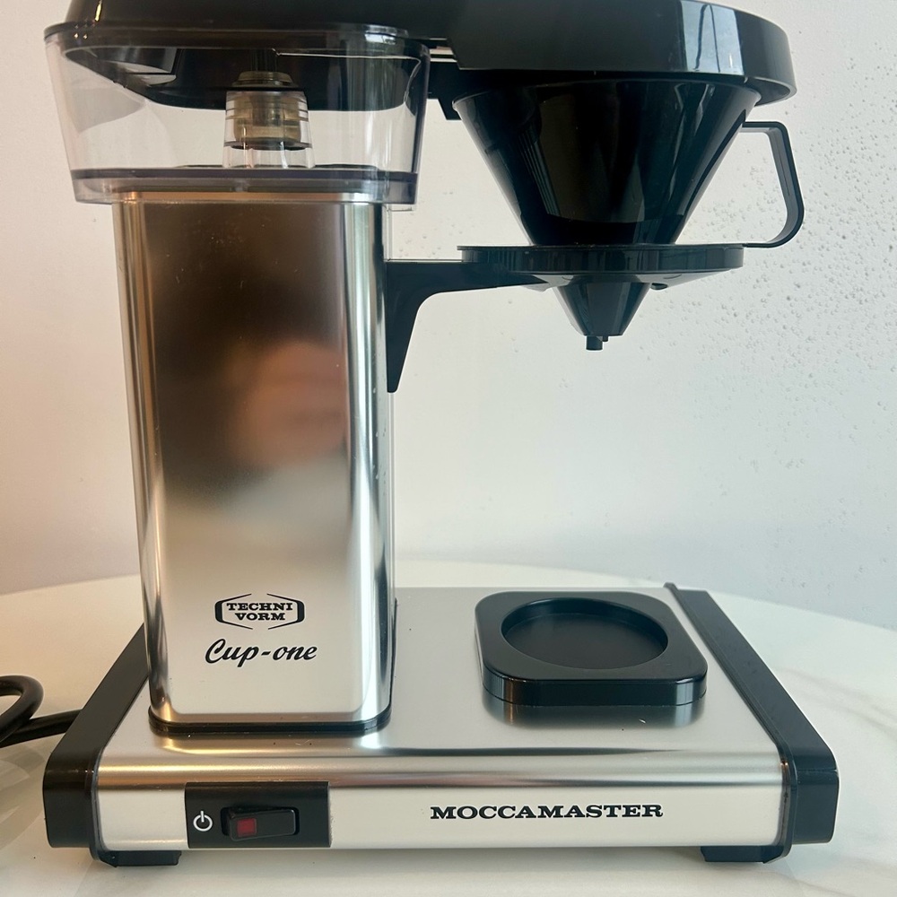 Moccamaster, Cup-One Coffee Brewer - Silver and Black